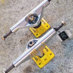 Trucks Silver Amarillos