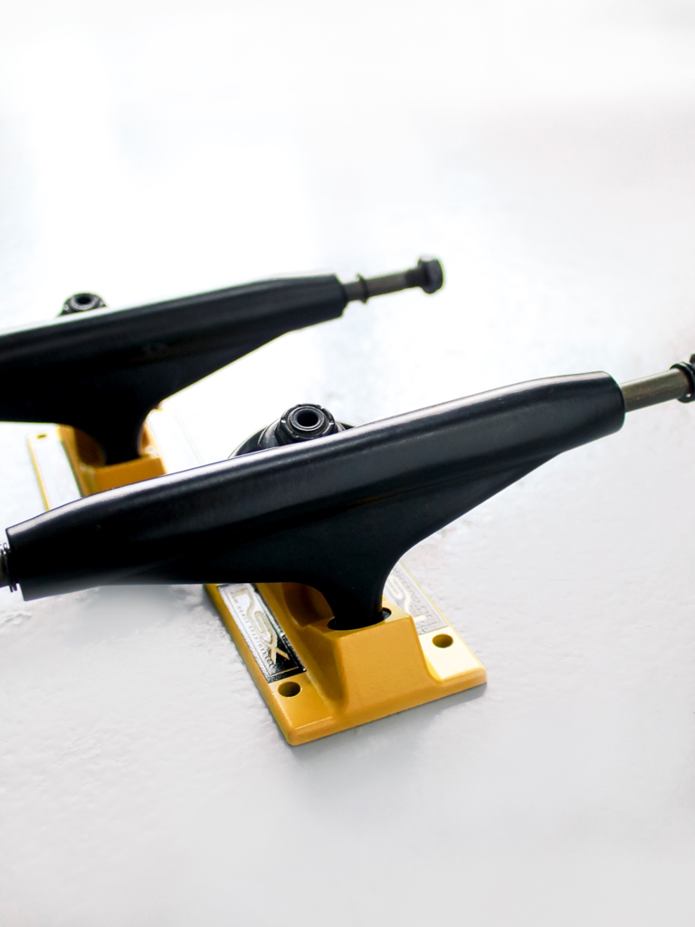 Trucks NSX - Negro Amarillo - Imagen 2