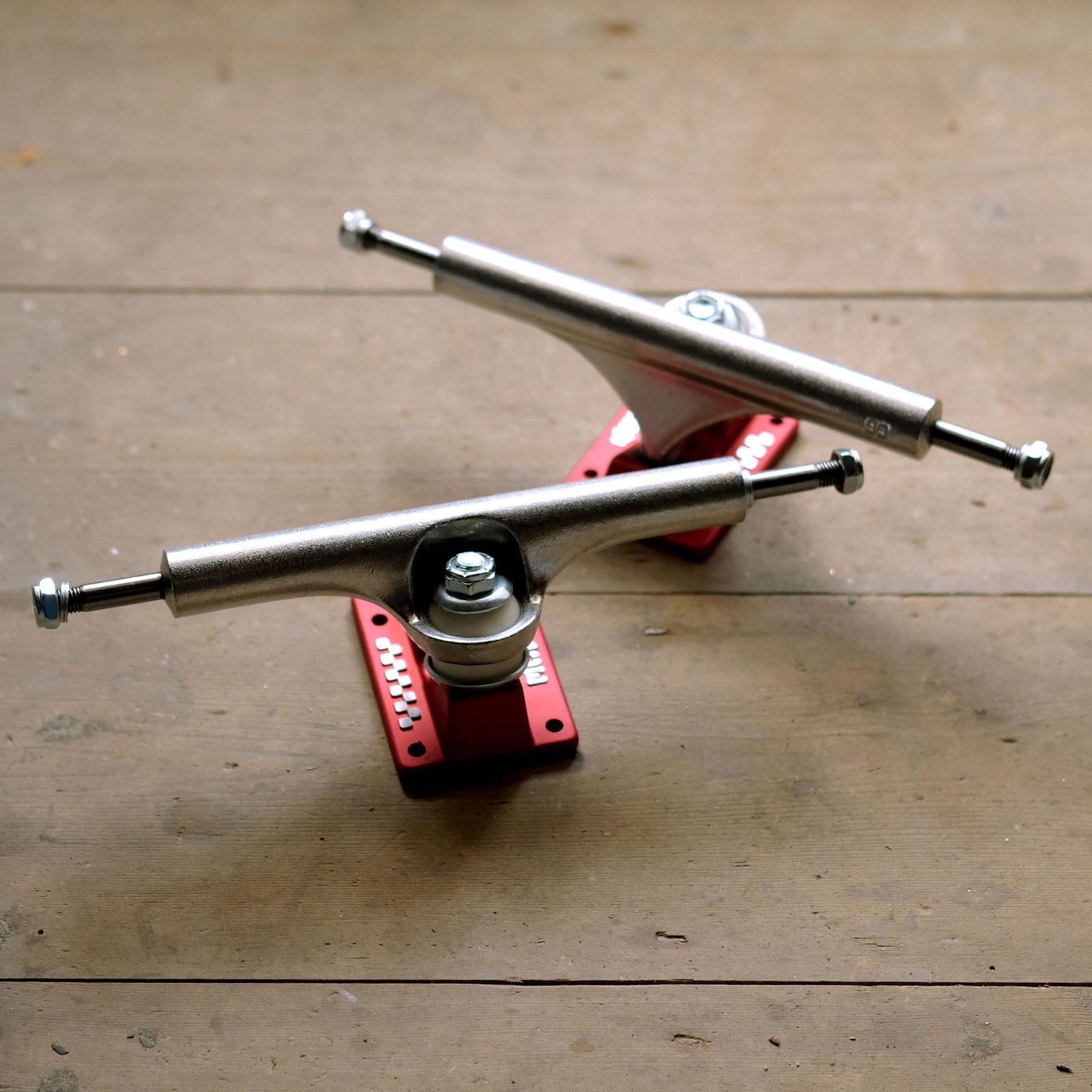 Trucks ACE 44 Raw Red